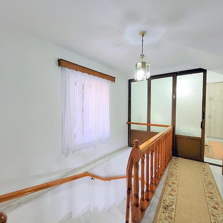 Marbi Guest House Gjirokaster Exterior photo
