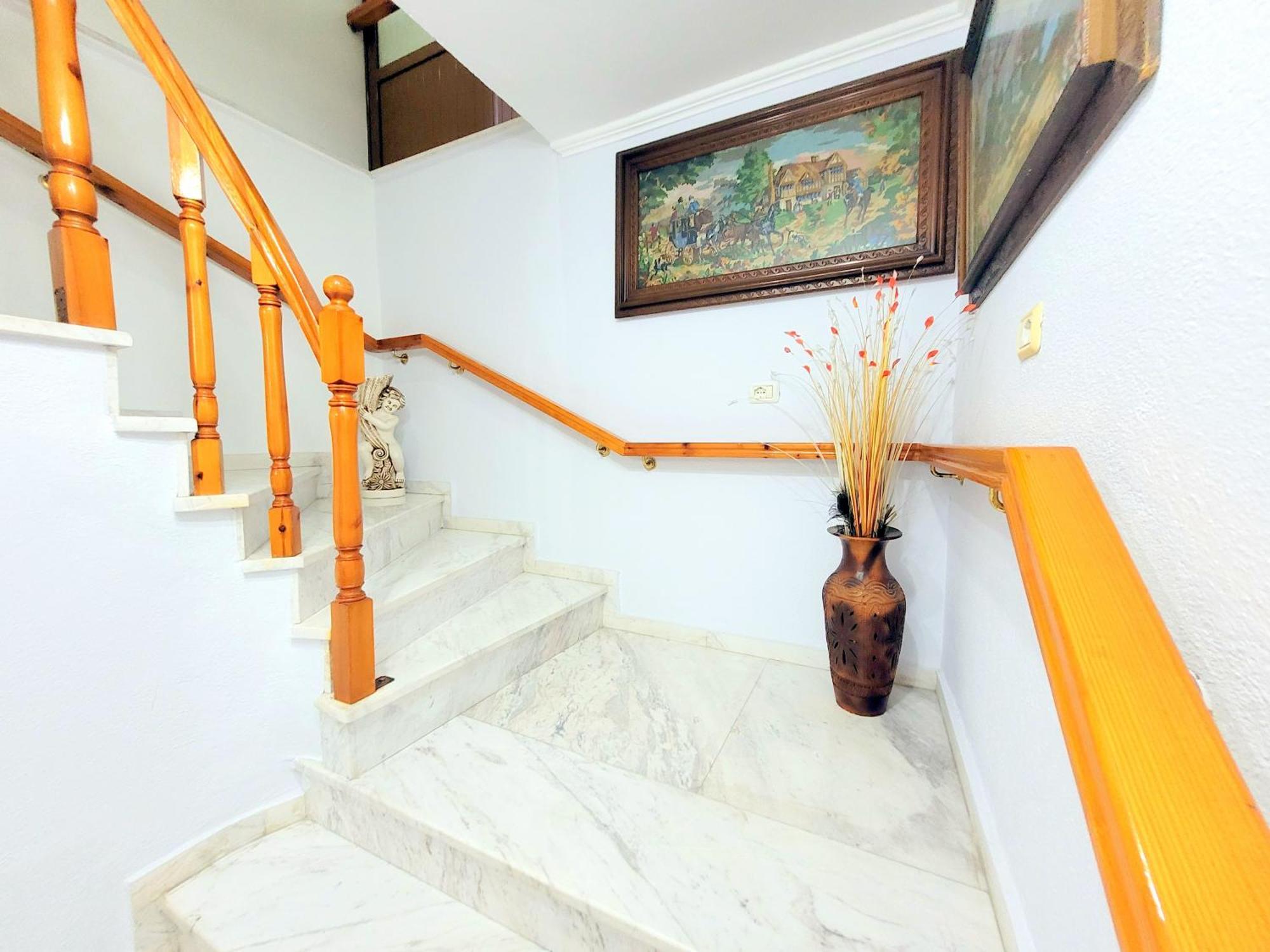 Marbi Guest House Gjirokaster Exterior photo