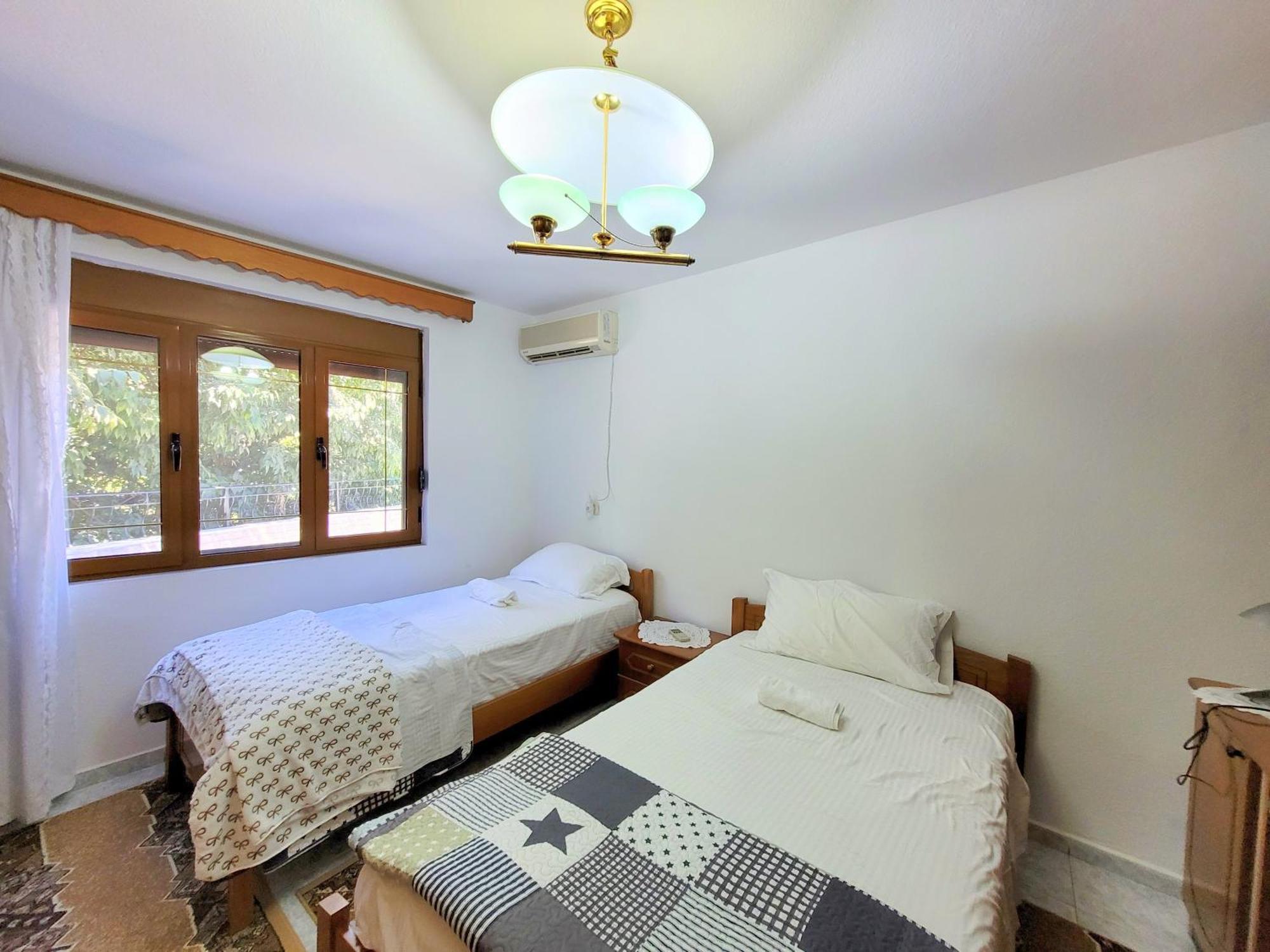 Marbi Guest House Gjirokaster Exterior photo