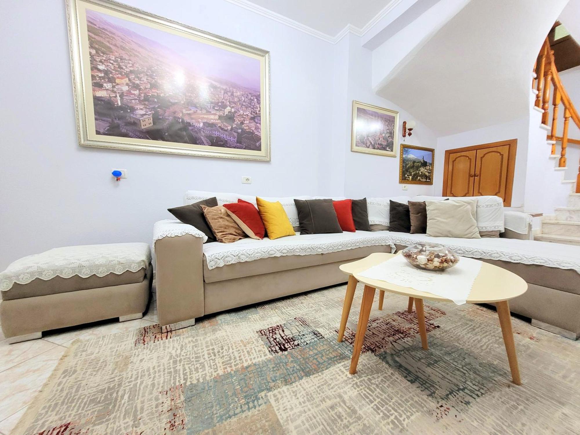 Marbi Guest House Gjirokaster Exterior photo